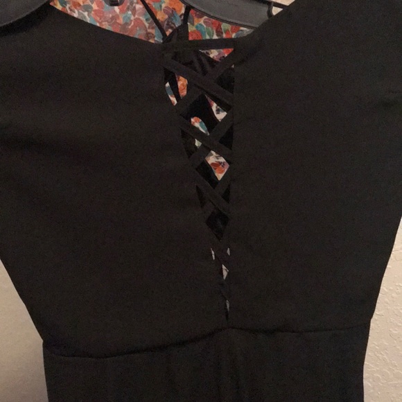 Express Romper - Picture 5 of 6